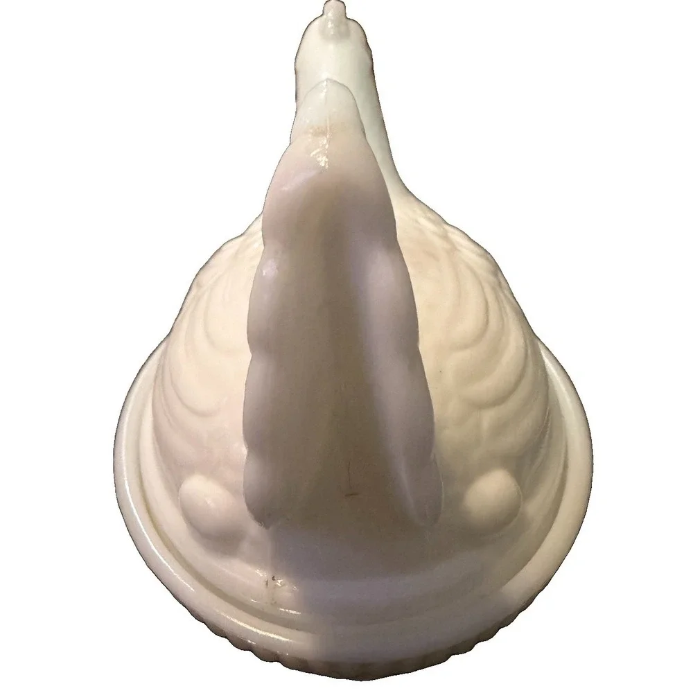 Vintage White Milk Glass Hen On Nest Covered Dish Chicken Trinket Candy Bowl